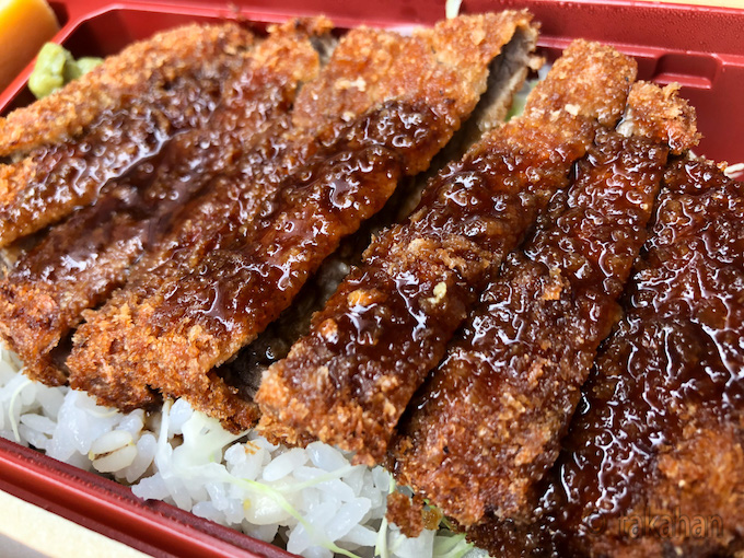 デリバリー・牛カツ弁当